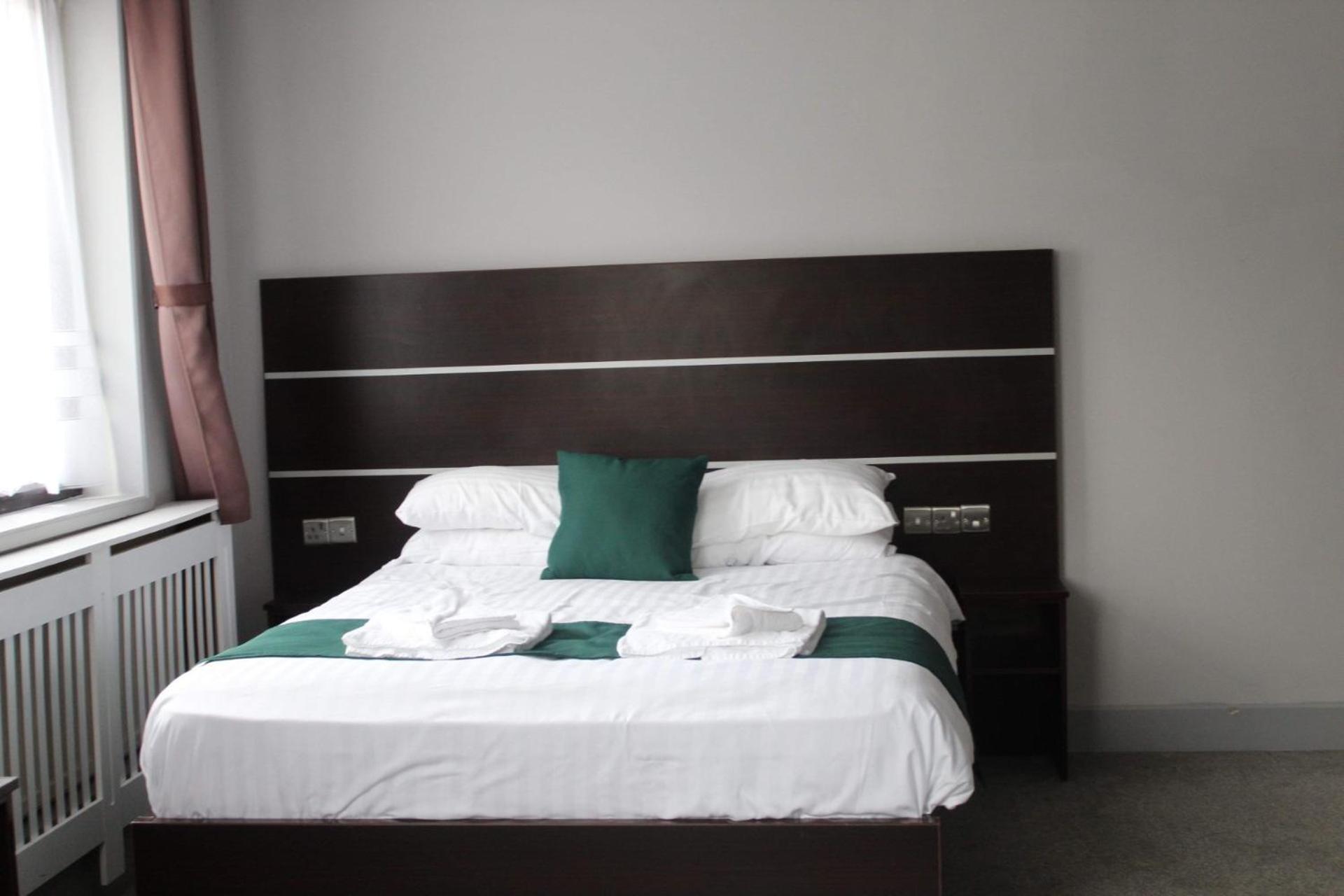 Best Western Ebbw Vale Exteriör bild