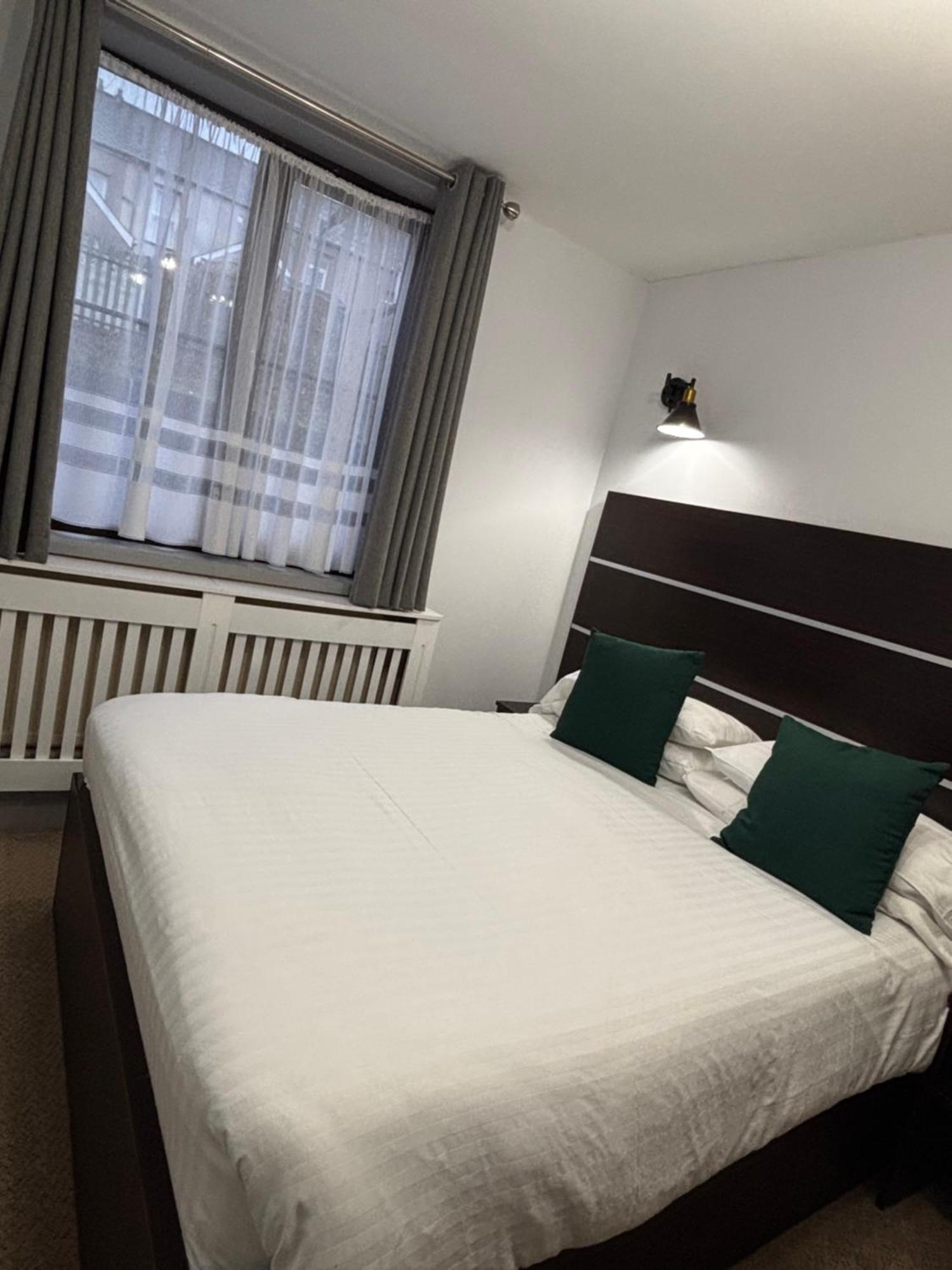 Best Western Ebbw Vale Exteriör bild