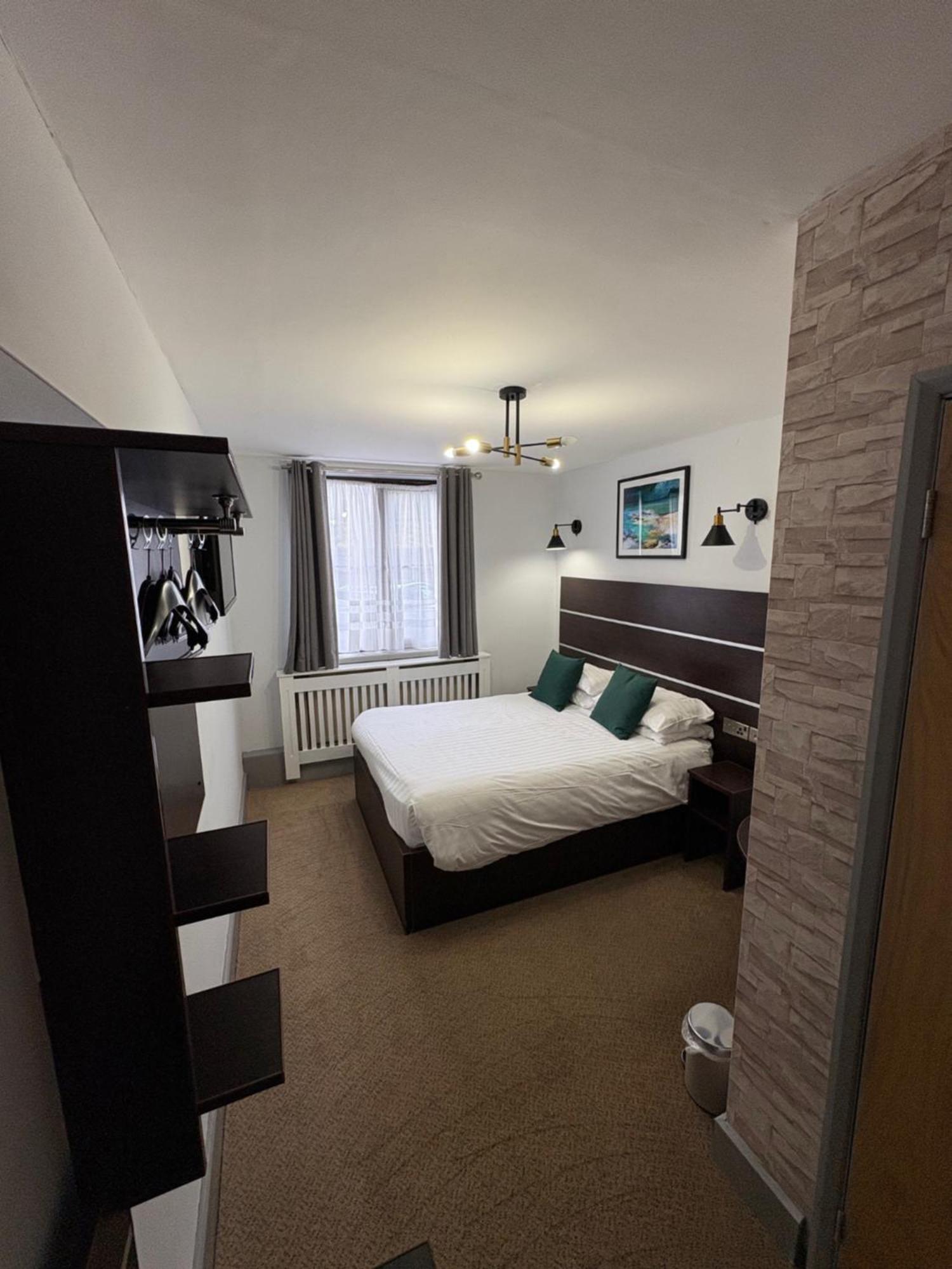 Best Western Ebbw Vale Exteriör bild