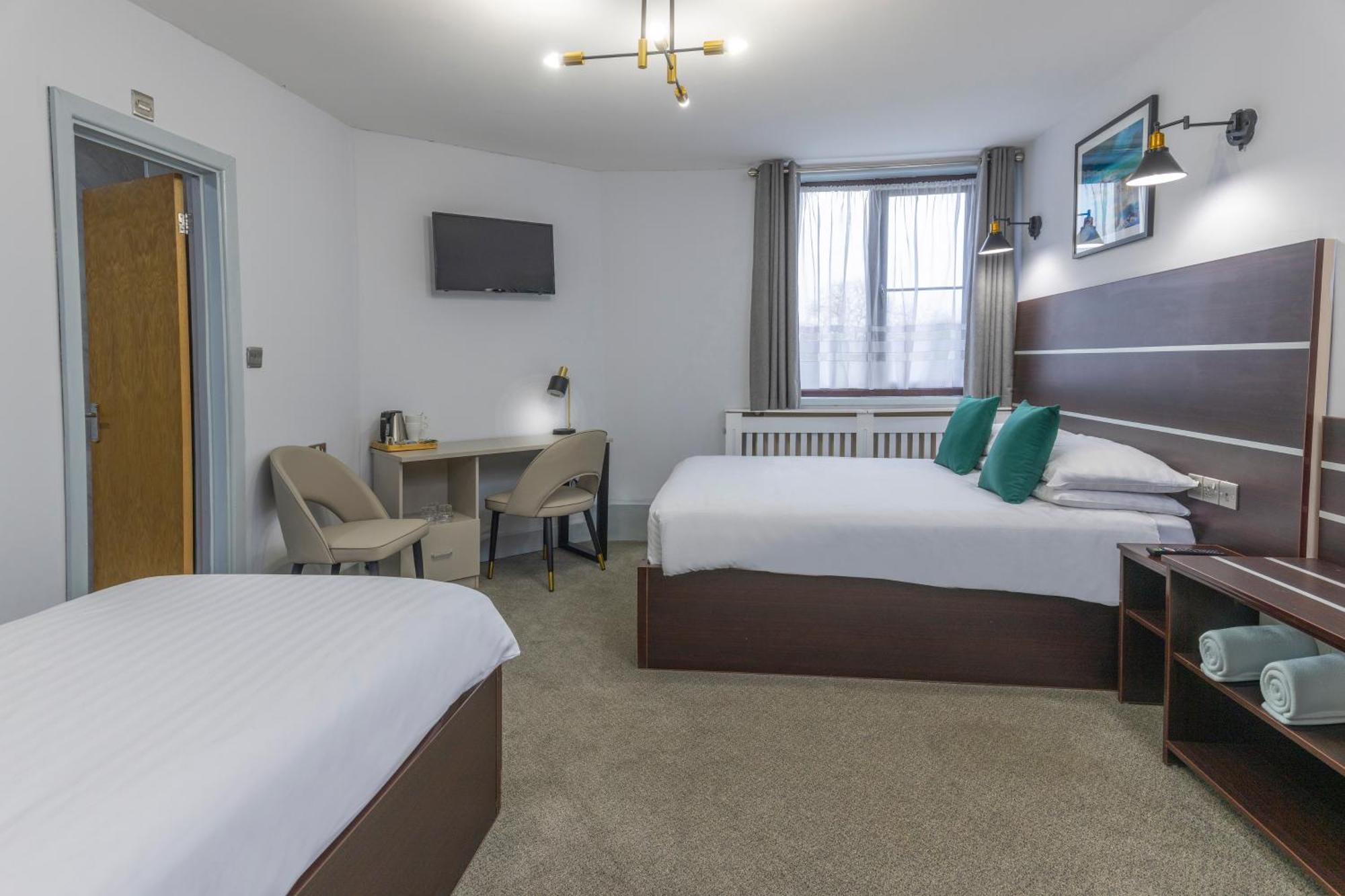 Best Western Ebbw Vale Exteriör bild