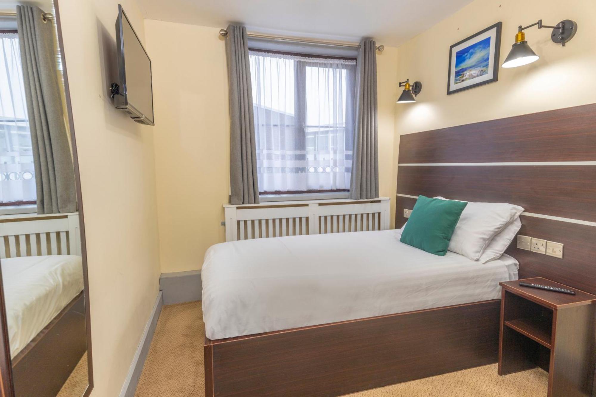 Best Western Ebbw Vale Exteriör bild