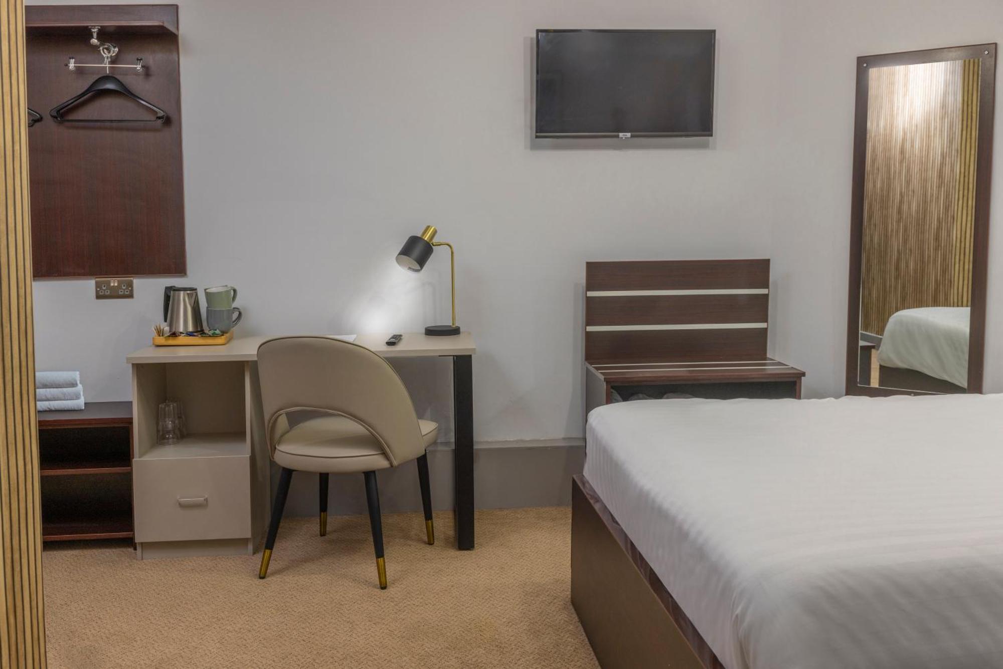 Best Western Ebbw Vale Exteriör bild